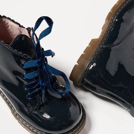 Collection chaussures pour bébé fille