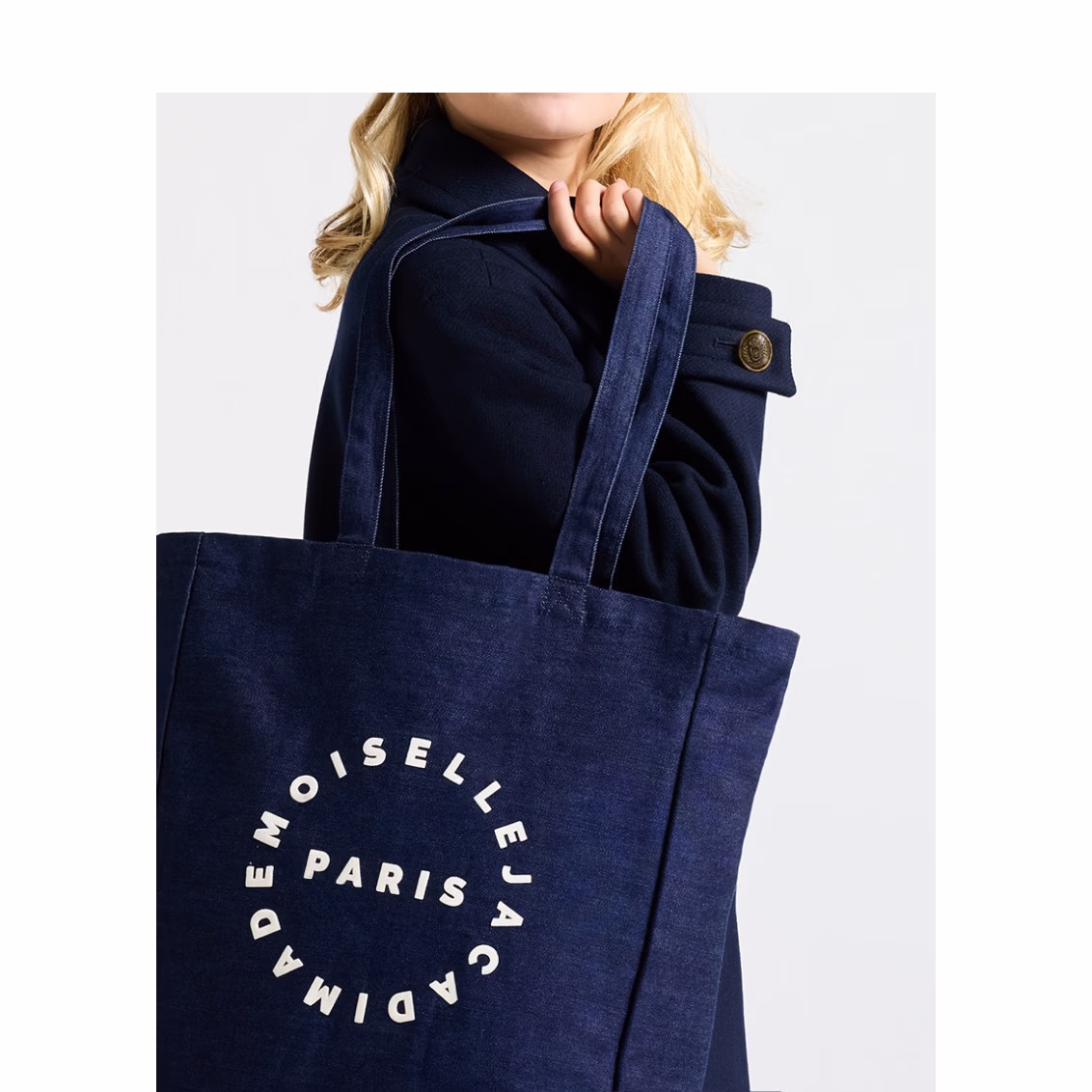 Découvrir le tote bag assorti à la collection Mademoiselle Jacadi