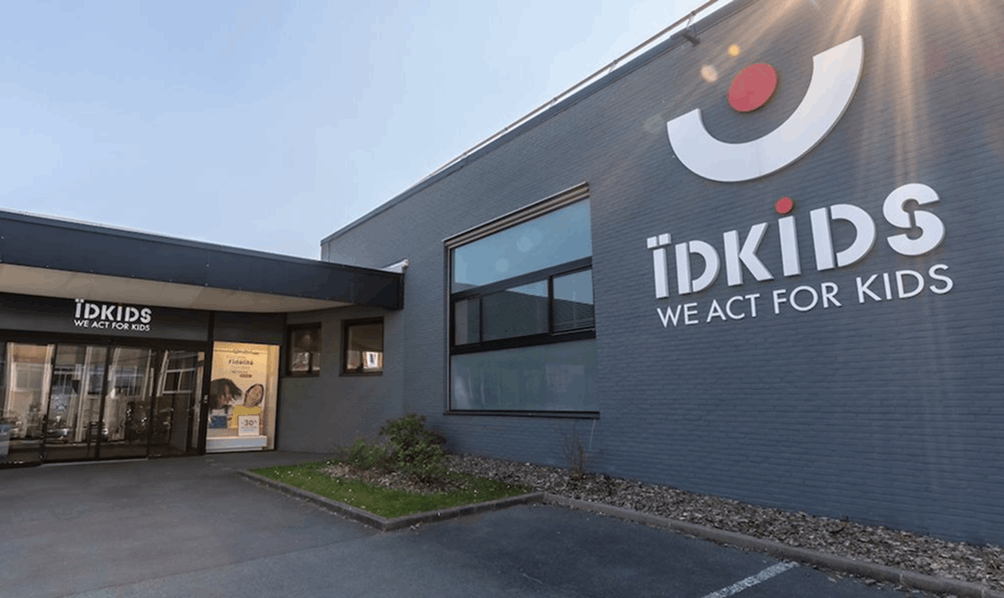 2005 Jacadi rejoint IDKIDS