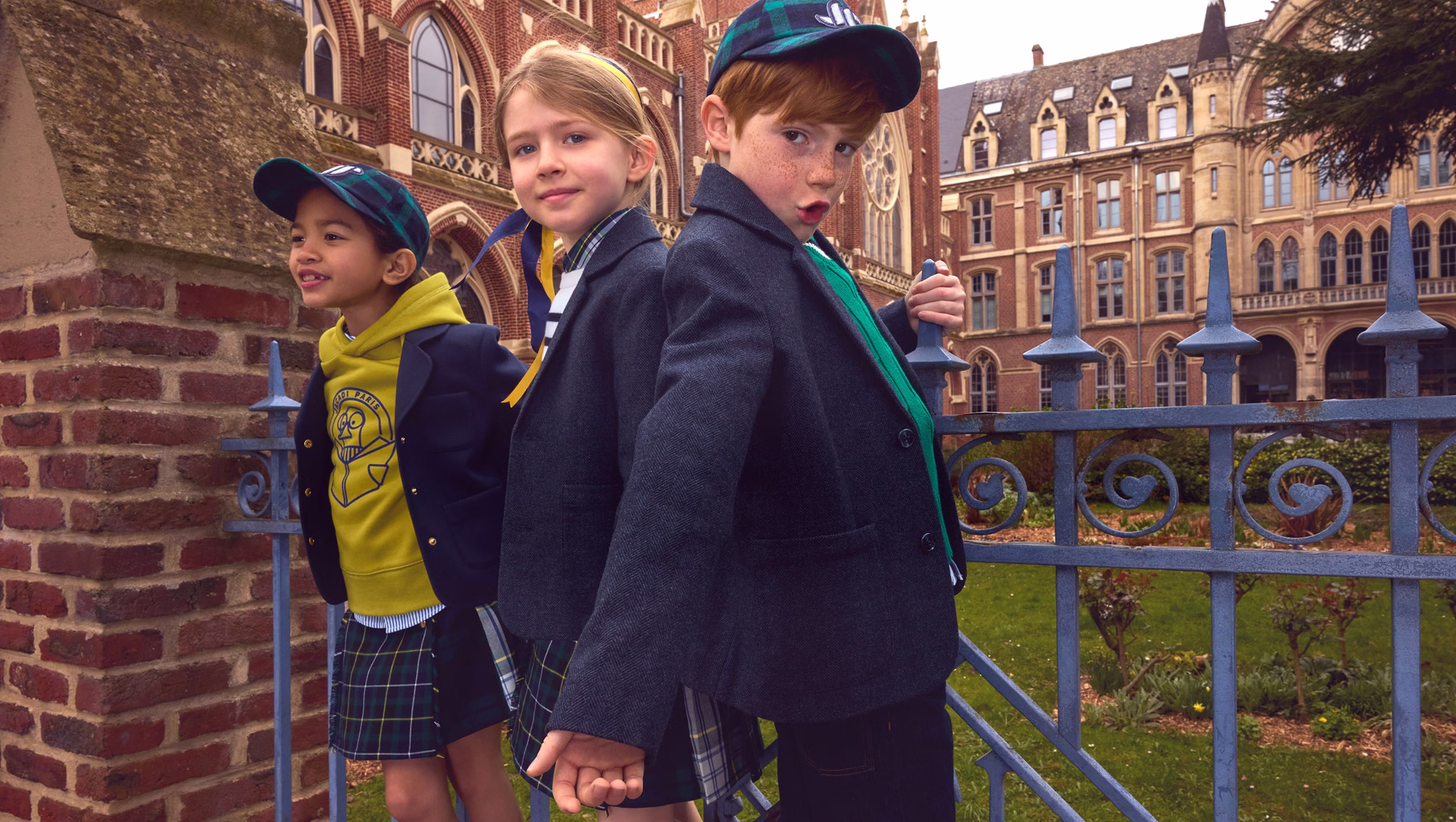 La collection de tenues de rentrée des classes pour fille et garçon